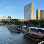 Duplex Terrasse Au Soleil פריז