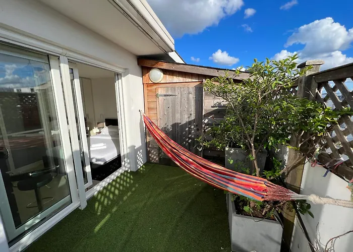 Duplex Terrasse Au Soleil * 파리